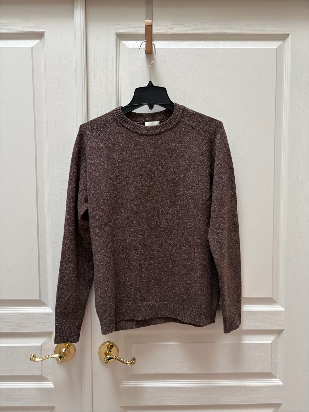 Nihauns brown wool sweater